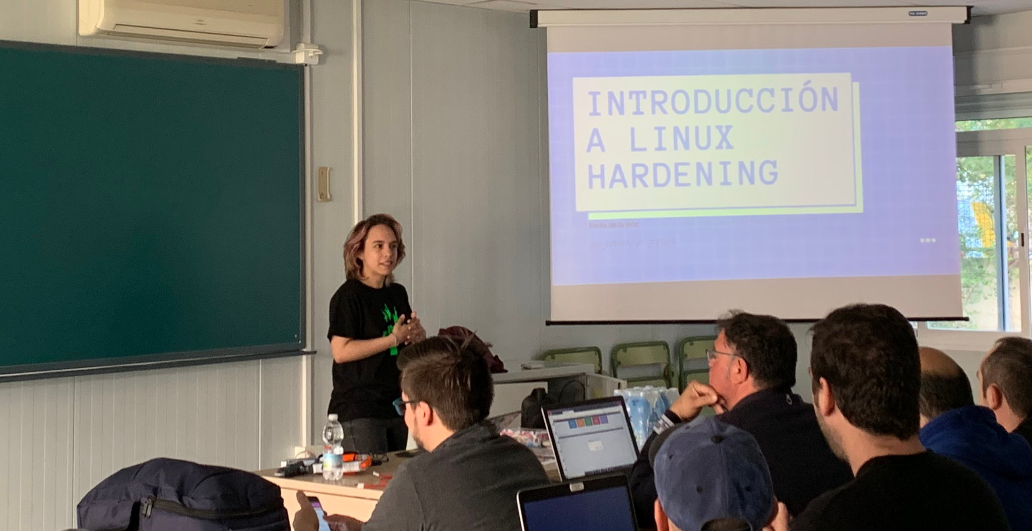 Paula de la Hoz. Introducción a hardening de Linux. JASYP '19.