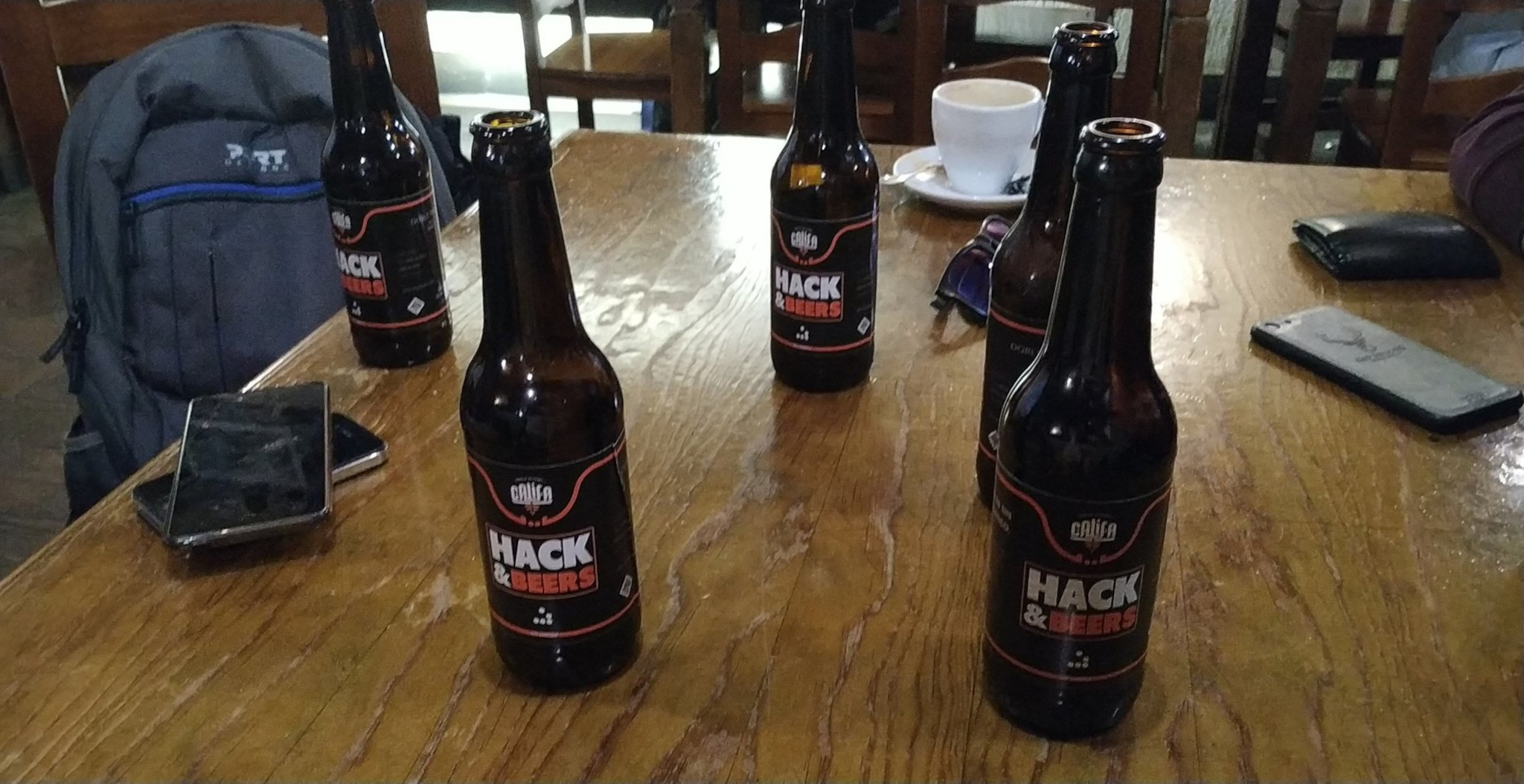 Hack & Beers previo a cualquiera de las JASYP.